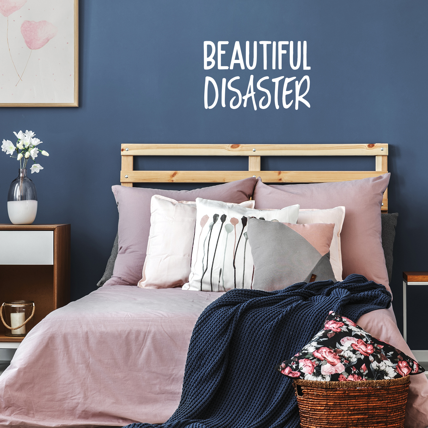 Beautiful Disaster - White 13" x 20" Wall Art Naklejka Naklejka winylowa - Zdjęcie 2 z 4