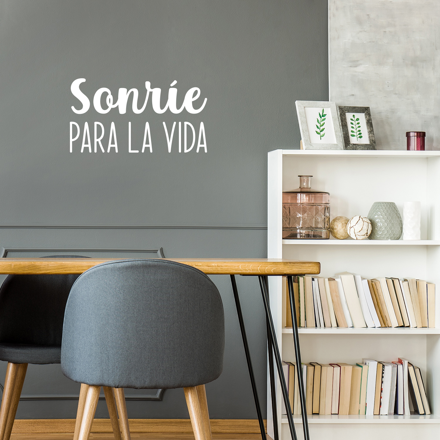 Sonr�e para La Vida / Smile for Life - White 13.5" x 25" Wall Art Decal Vinyl