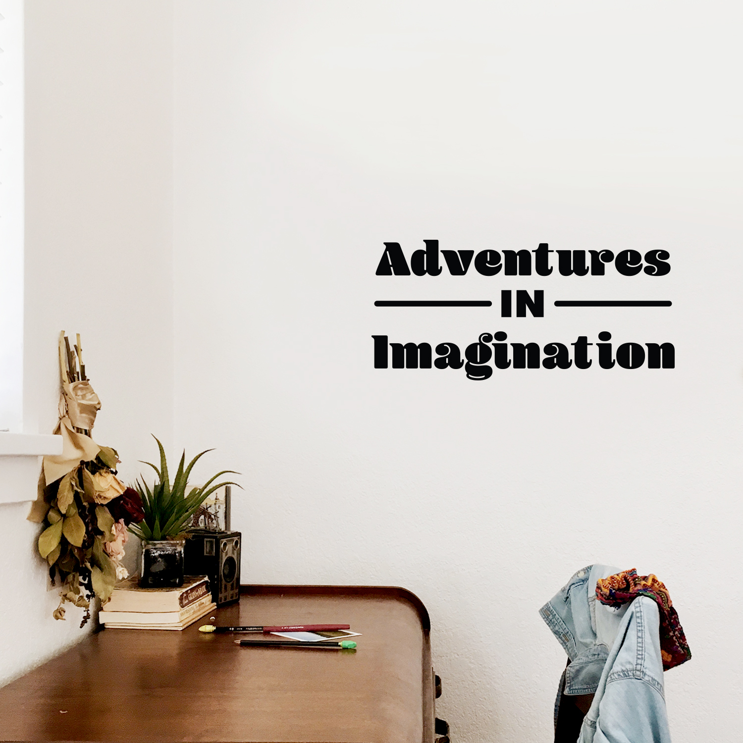 Adventures in Imagination - Black 11.6" x 25" Wall Art Decal Vinyl Sticker - Bild 1 von 4